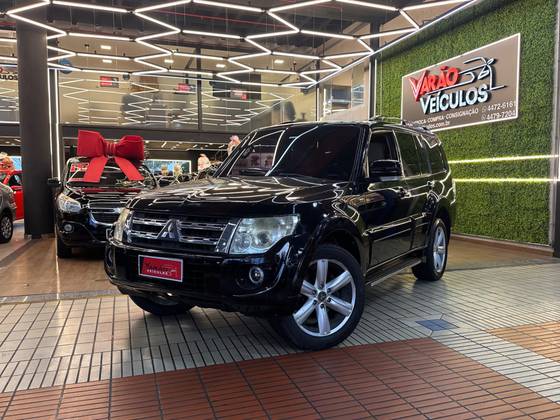 MITSUBISHI PAJERO FULL 3.2 HPE 4X4 16V TURBO INTERCOOLER DIESEL 4P AUTOMÁTICO